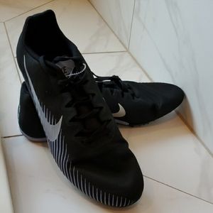 Nike Zoom Rival shoes, Black/Metallic